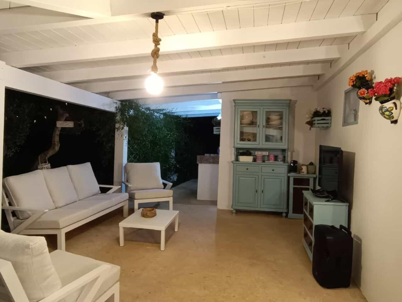 Villa Il Trullo Di Heidi Ostuni Exterior foto